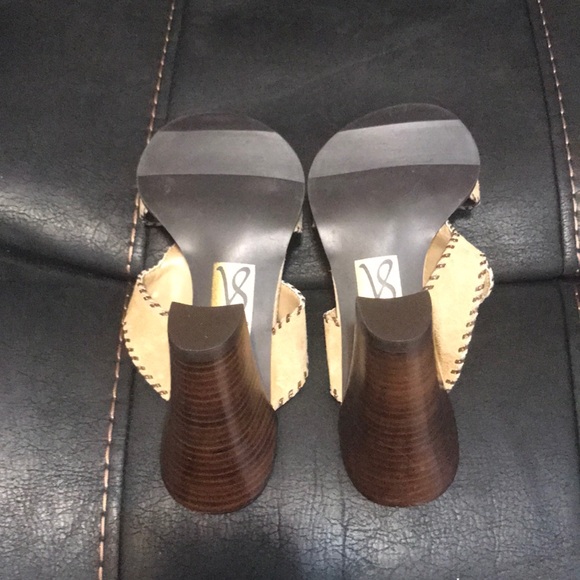 Victoria Spenser Sandals in Tan/Beige Heels - Picture 5 of 9